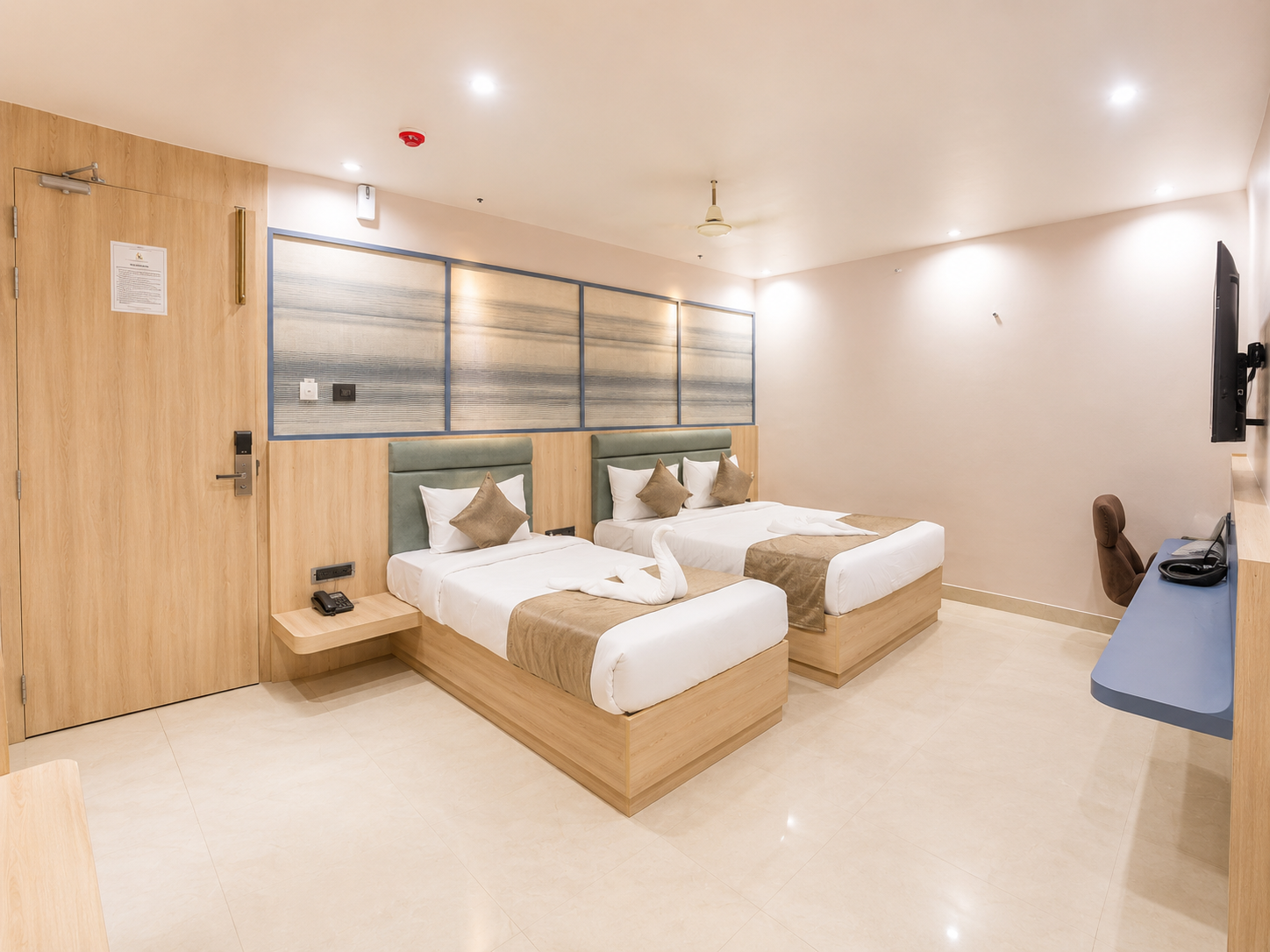 Triple Bed Deluxe Room main view